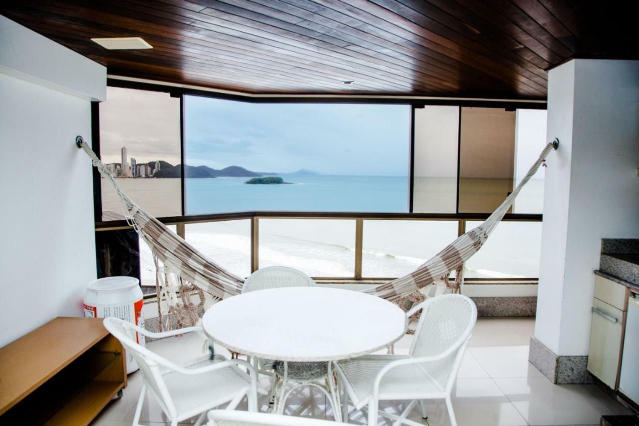 Apto Frente Mar Bal Camboriu Pe Na Areia Fantastica E Encantadora Vista Mar บัลเนอาริโอ กังโบริว ภายนอก รูปภาพ